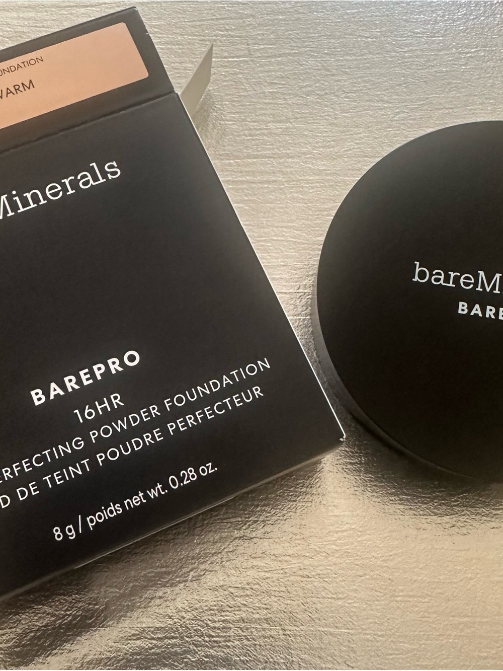 Bare Minerals BarePro Powder Foundation Light 20 Warm